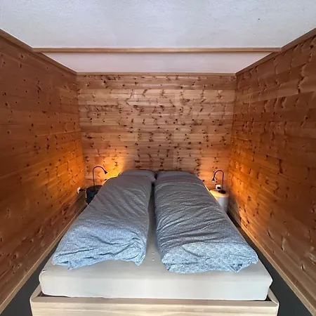 Traditional 3 Bedroom Davos